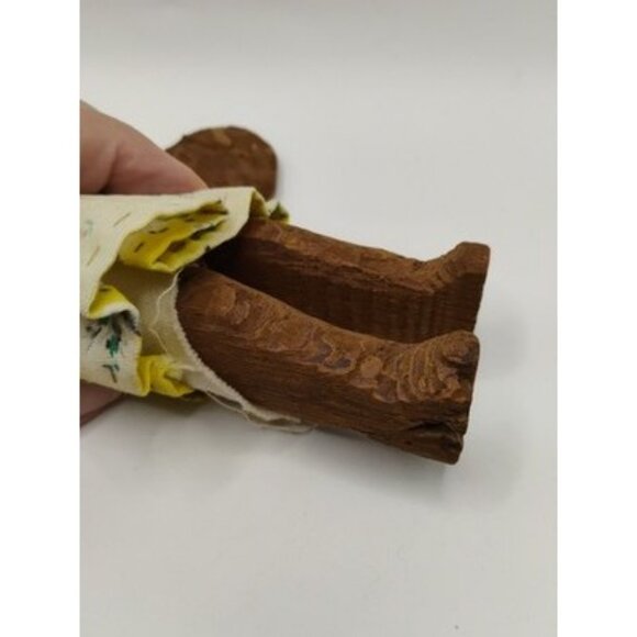 ANTIQUE VTG WOOD CARVED FOLK ART DOLL PRIMITIVE 6" - Picture 8 of 16